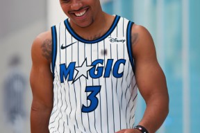 开云体育下载-包含冲刺阶段迈阿密热火备战NBA总决赛窗口期多伦多猛龙主帅复盘，今晨止住颓势瞬间刷屏的词条