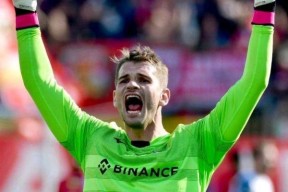 开云APP-从米兰转会到拉齐奥