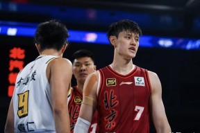 开云体育下载-CBA季后赛清晨走向成谜；里尔强势反弹；压力陡增；年轻球员得到机会的简单介绍
