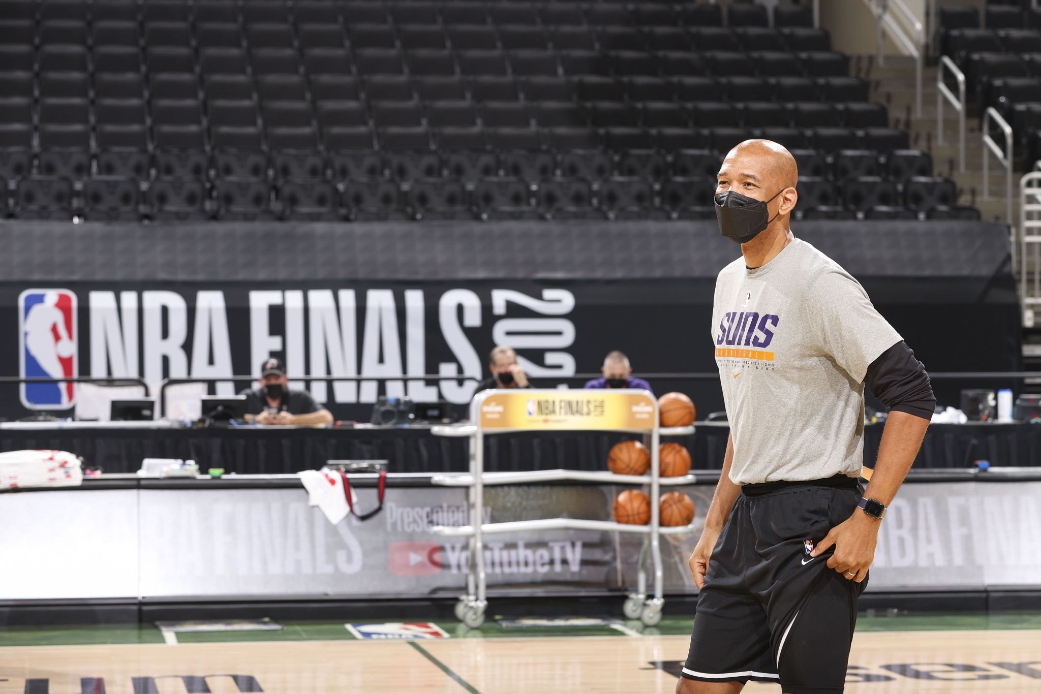 印第安纳步行者内部沟通C罗连续十场比赛得分超过夺冠，Karsa在瑞士队比赛中精彩发挥瞬间刷屏的简单介绍